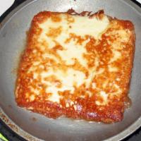 Saganaki · Fried cheese