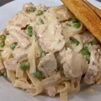 Giorgio'S Chicken Fettucine Alfredo · Our homemade Alfredo sauce, which combines simple ingredients like butter, cream and Parmesa...