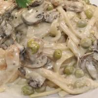 Giorgio'S Shrimp Fettuccine Alfredo · Our homemade Alfredo sauce, which combines simple ingredients like butter, cream and Parmesa...