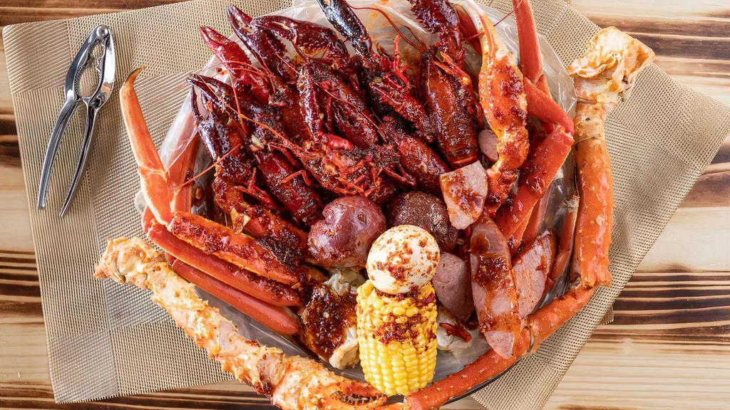 Make Your Own Seafood Combo · Choose any 1/2 lb (minimum of two items) seafood comes with corn, potatoes and sausage.
note: While you choose Steamed or Old Bay Seasoning can not combine with the Spice level Choice.