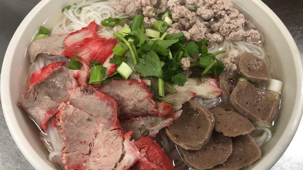 Pho Npas Nuaj · Meatballs, ground pork, red pork.