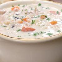 Chicken Wild Rice Soup · Creamy Chicken Wild Rice Soup 12 OZ Cup served with oyster crackers