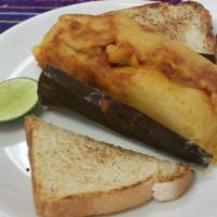 Tamal Chapin · Tradicional tamal de maíz guatemalteco con pan. / Tradicional corn guatemalan tamal with bre...