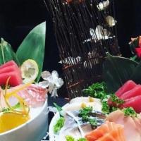 Sashimi Regular · 15 pieces Assorted Fish