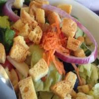 House Salad · Fresh lettuce with tomato, cucumber, cherry tomatoes, carrots and homemade croutons. Served ...