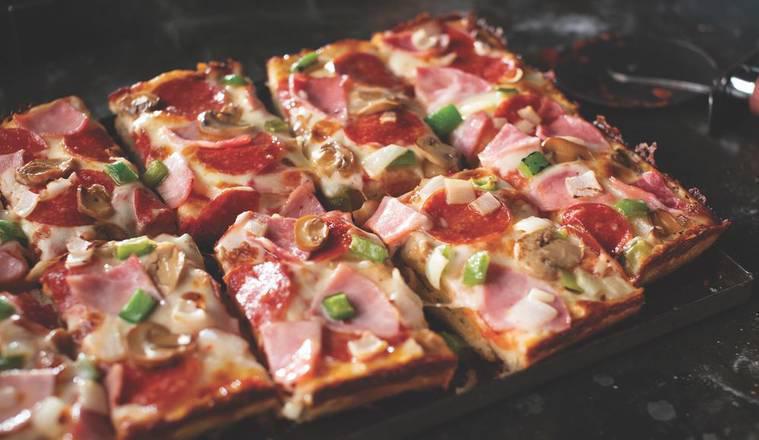 Super Special (X- Large) · Deep dish pizza crust. Pizza sauce, premium mozzarella, pepperoni, ham, mushrooms, onions and green peppers. 320 cal.