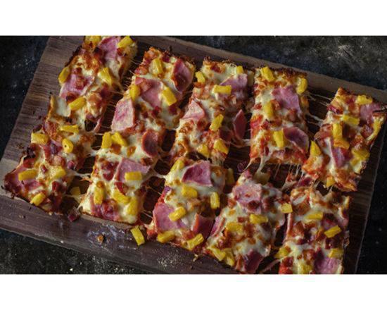 Hawaiian (Small) · Pizza sauce, premium Mozzarella, ham, bacon and pineapple. 90-450 cal.