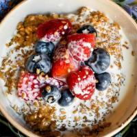 Quinoa Oatmeal · steel-cut oats, quinoa, bare honey, cream, blueberries