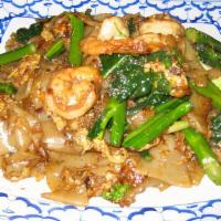 Pad See Ew · Stir fried soft wide rice noodle scramble with egg, Chinese broccoli. Choice of beef, pork, ...