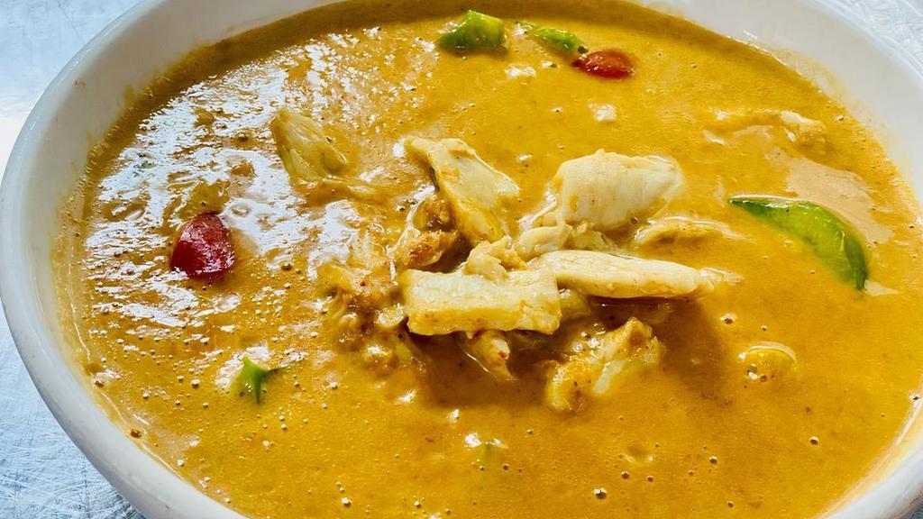 Panang Curry · An aromatic green curry cooked with coconut milk, bamboo shoot, green bean, bell pepper, carrot, fresh basil and your choice of meat
