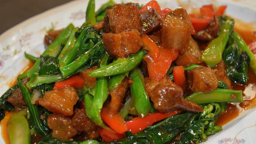 #16 - Stir-Fried Rind Pork W. Chinese Broccoli · Ka-Na-Moo-Krob