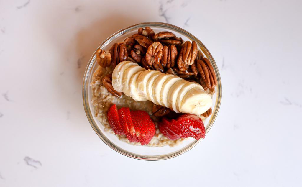 Steel Of Oats · organic steal cut oats cooked in almond milk topped
with pecans, banana, blueberries, strawberries
 & honey drizzle
*add almond or peanut butter  +1.50