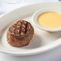 Petite Filet Mignon (7 Oz) · 7 oz Filet Mignon served with Béarnaise sauce