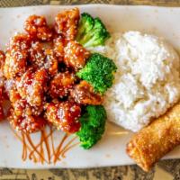 Sesame Chicken (Large) · Served with white rice or fried rice.