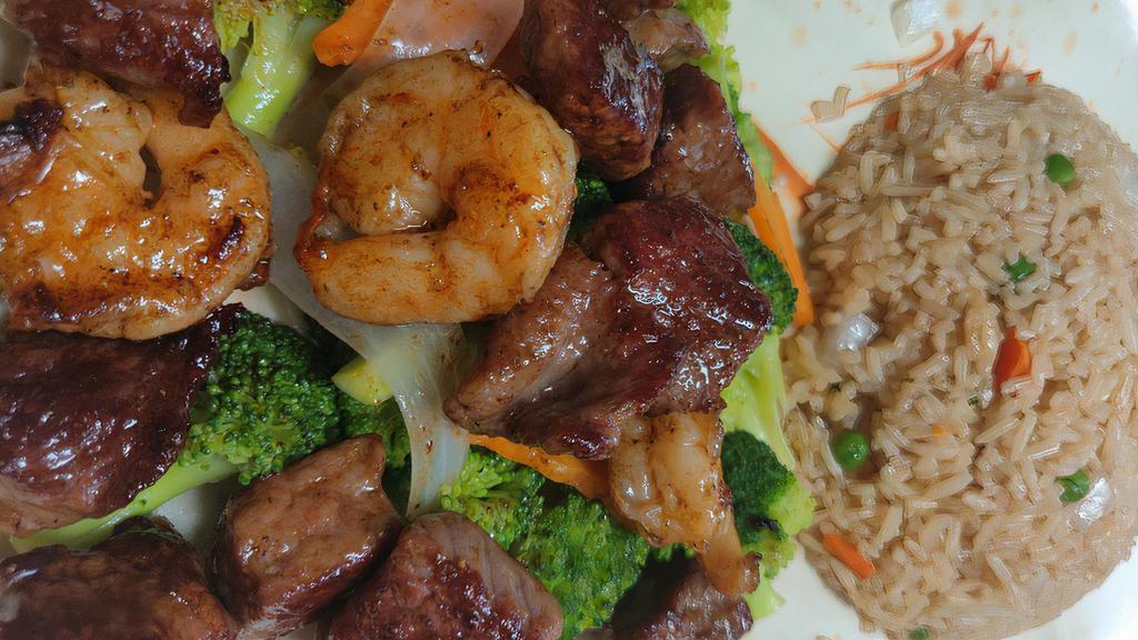 Hibachi Jumbo Shrimp & Beef · Served with white rice or fried rice.
