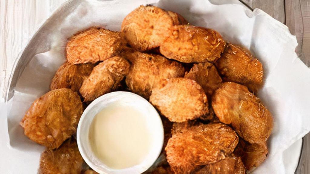 Chicken Nuggets · Small (8 pieces) or large (16 pieces).