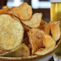House-Made Potato Chips · St Louis BBQ