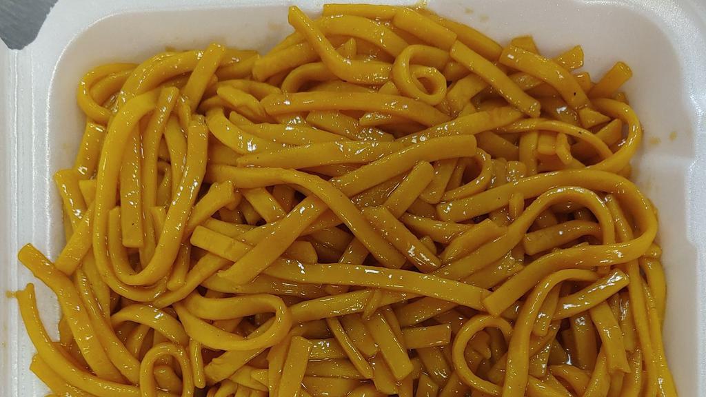 Plain Lo Mein · Plain yellow egg noodles with no meat or vegetables.