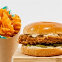 Original Chick’N Sandwich. · Our signature plant based chick'n sandwich with house made Skinny Butcher Sauce and crunchy ...