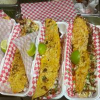 Machete · large corn quesadilla  Trompo,Azada or pollo