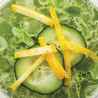 20Oz The Verde · Cucumber, celery, kale, spinach, parsley, lemon. 100 cal