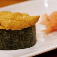 Uni Sushi · Sea urchin.