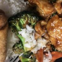 Chicken With Broccoli In Garlic Sauce  (Hot & Spicy) · 