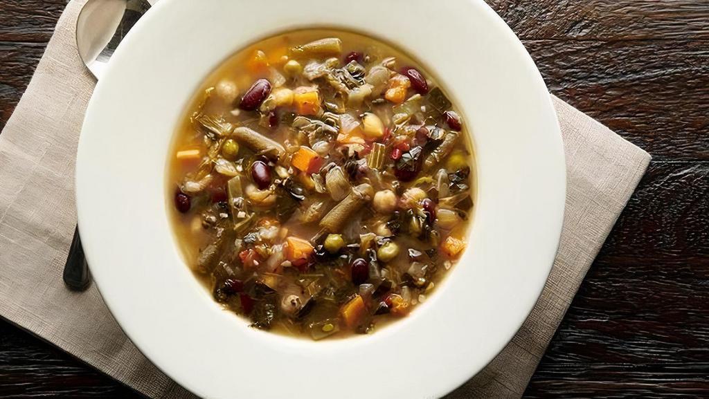 Organic Garden Vegetable Soup · This updated classic features a dozen hearty, organic-certified ingredients: cabbage, onions, carrots, celery, garlic, kidney beans, peas, green beans, tomatoes, garbanzo beans, red bell pepper, and spinach.