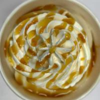 Vanilla Custard (Single To Go Cup-8Oz) · Vanilla Custard and two toppings
