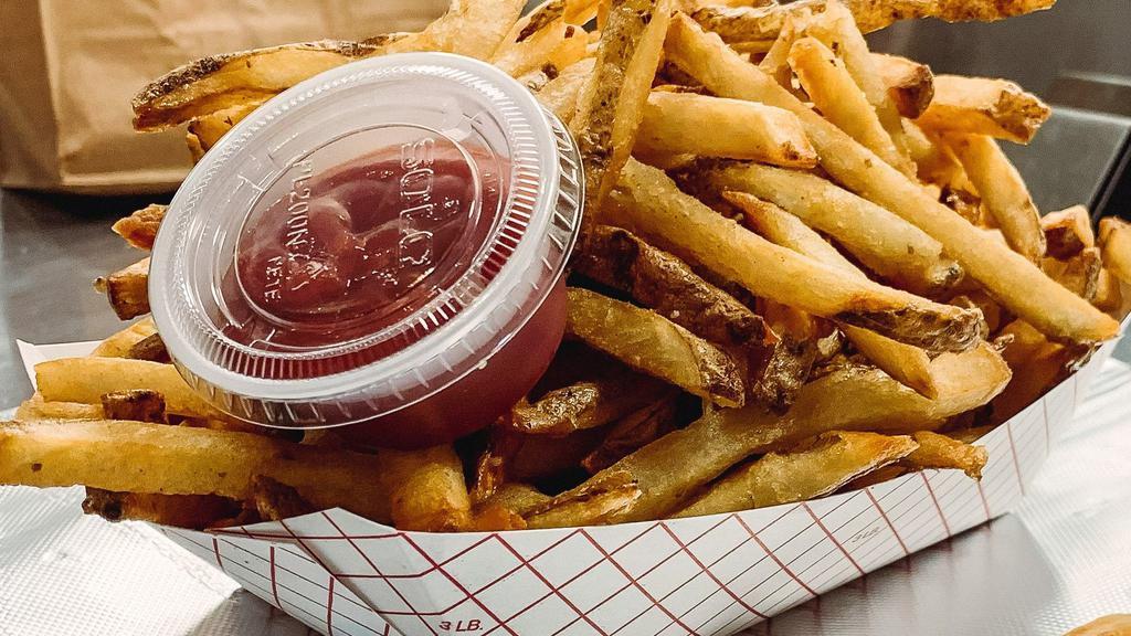 Fresh Cut Fry Boat · Tasty fresh cut fries with a ketchup cup on the side!