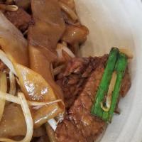 Beef  Cantonese Chow Mein (Quart) · 