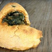 Spinach & Mushroom (Hot) · Spinach, mushrooms, brown butter garlic, feta cheese in our signature cassava crust.
- Plan ...