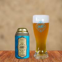 Hefeweizen 12Oz · Banana, bubblegum and a hint of clove shine through in this traditional German wheat ale. 5....