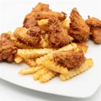 Fried Chicken Wings · Fried chicken wings (10) with french fries٫.