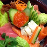 Chirashi Sushi Bowl · Variety of Fish and vegetable on sushi rice with wasabi, ginger
Come s with Miso soup