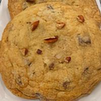 Homemade Cookies · Soft and chewy homemade cookies 
mmmm so good!