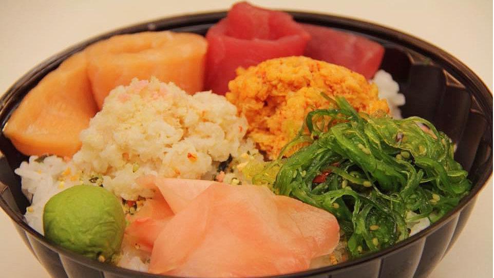 Sushi Bowl · Come with avocado, seaweed salad, pink ginger, and SushiSushi sweet and spicy mayo sauce.