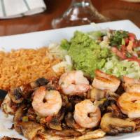 Pollo Cancun · Grilled Chicken breast & Shrimp topped w/ pico de gallo & mushrooms. Served w/ rice, guacamo...