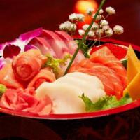 Chirashi Don · Chef's choice 15 pcs assorted sashimi over sushi rice