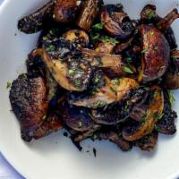 Roasted Crimini Mushrooms · Roasted Crimini mushrooms