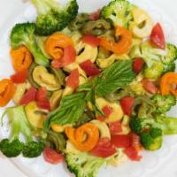 Tortellini Veggie  · Choose from our Home-made sauces and up to 6 of our fresh veggies