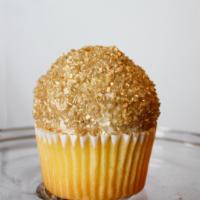 The King Pin Cupcake · Yellow cake, maple buttercream, gold sprinkles