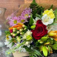 Designers Choice Bouquet (15 Stems) · Designer's Choice mixed bloom handtied bouquet. (Different from seasonal themed designer's c...