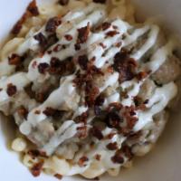 Ranch Chicken Bacon Macaroni & Cheese · Topped with marinated chicken, bacon and ranch drizzle.