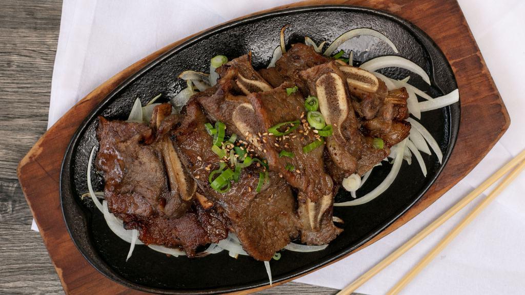 Chodang Bbq Short Ribs · Tender Korean Thin Beef Short Ribs.
Deliciously marinated with our gourmet house sause.