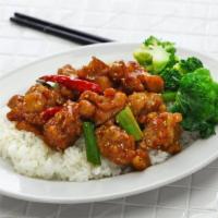  General Tsos Chicken · Chicken marinated in special human sauce and sauteed on it's flavor with broccoli.