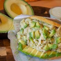 Queen Arepa · Shredded chicken, avocado and panela cheese.