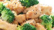 Chicken With Broccoli 芥蓝鸡 · 