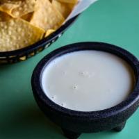Queso Blanco + Chips · 