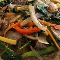 Jap Chae / 잡재 · Glass noodles made of sweet potato starch stir-fried with beef (or tofu), carrots, spinach, ...